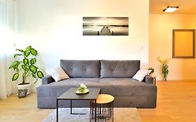 Apartment Maia